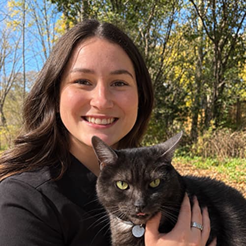 Brooke, Woodstock Certified Veterinary Assistan